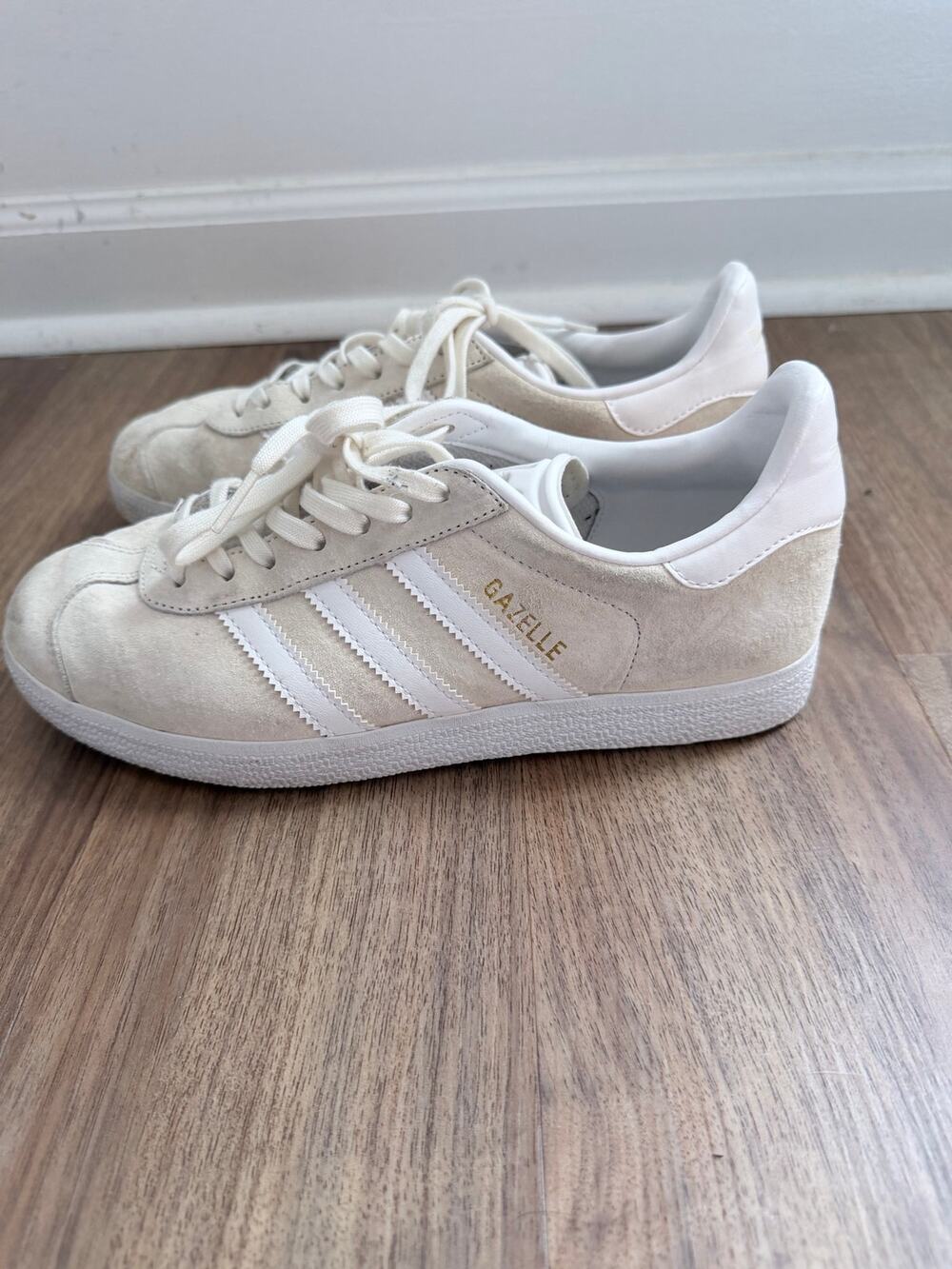 Adidas Gazelle Cream Low-Too Suede Sneakers-Size 7